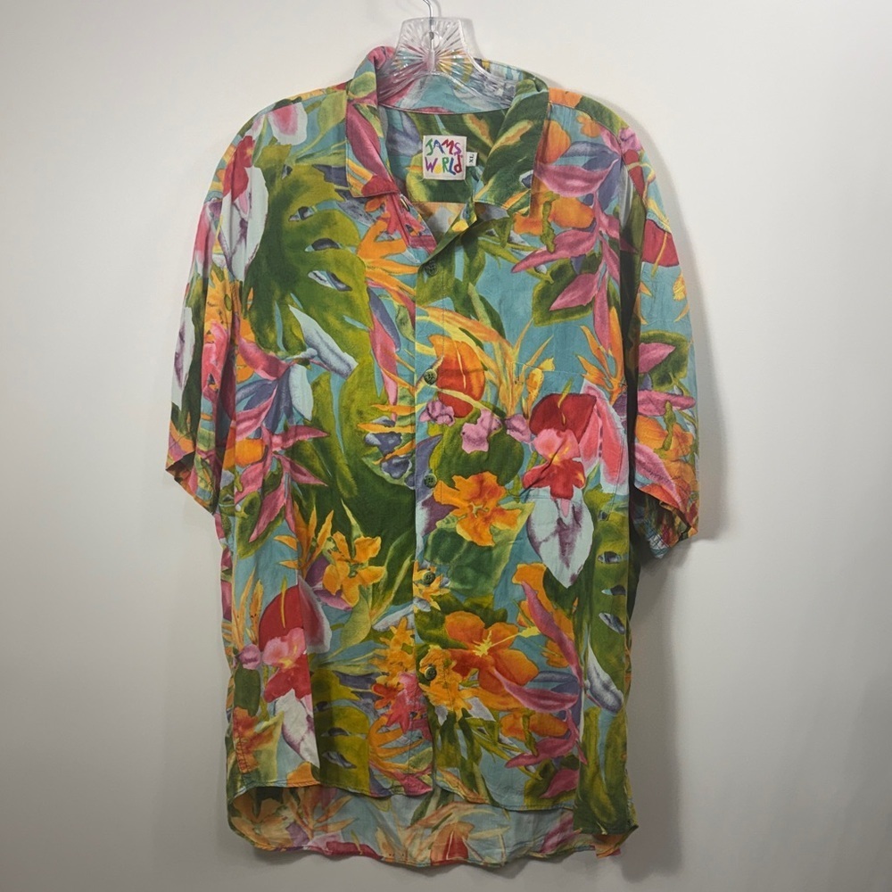 Jams World Men’s Vintage Floral Hawaiian Aloha button-down shirt size XL.